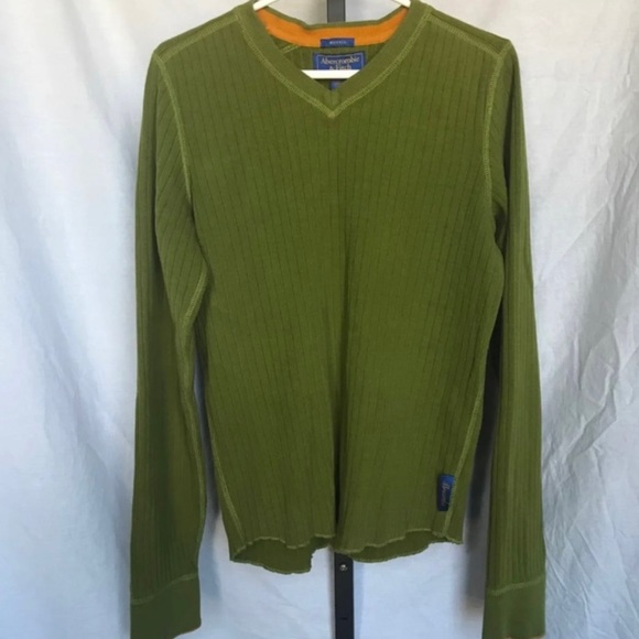 5 pounds of Woman’s resell bundle and I also offer children's and men's or a mix - Picture 7 of 16